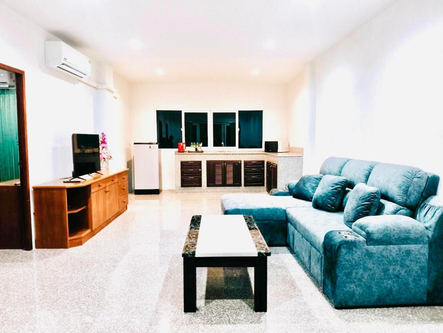 Siray House Aparthotel Phuket Exterior photo